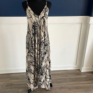 Beautiful pattern of black and cream palms